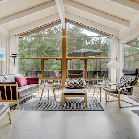 Holiday home Mine - 300m From The Sea In Ne Jutland By Interhome *