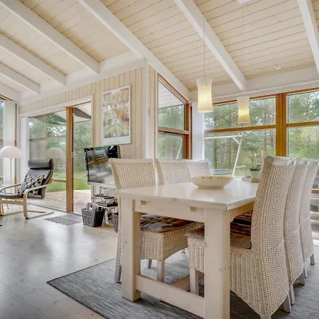 Holiday home Mine - 300m From The Sea In Ne Jutland By Interhome *
